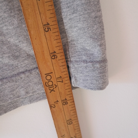 Nike Gray Fleece Athletic Shorts Elastic Waist Drawstring Pockets Small - Picture 5 of 8